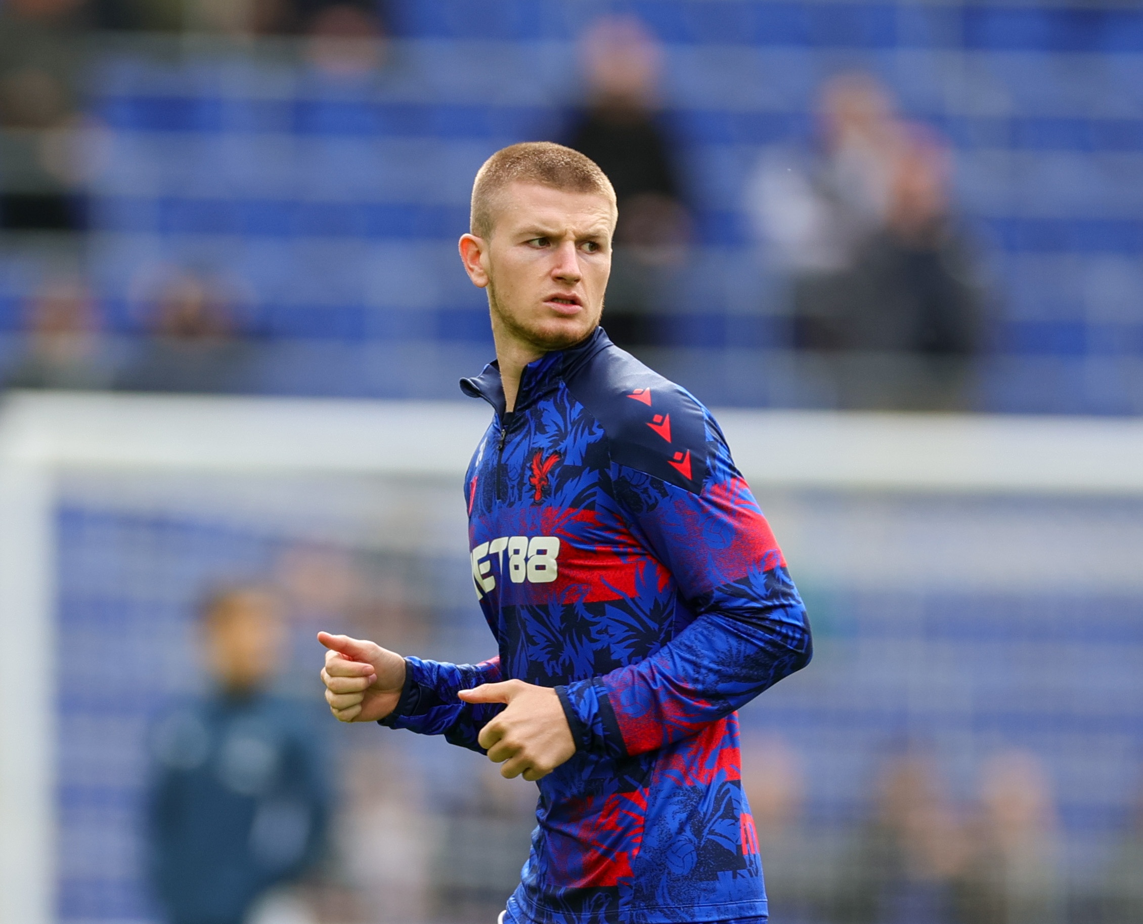 开云-邮报：皇马与曼联争夺沃顿 泰勒·亚当斯也是曼联关注的目标